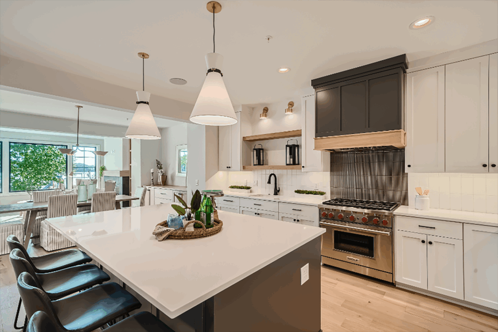 Aava Vetta Long Lake - Kitchen - Custom One Homes - 015
