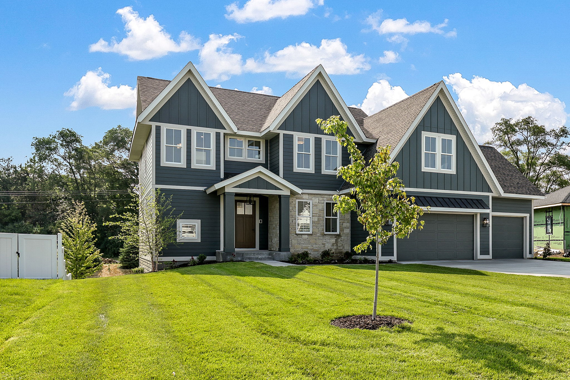 Eagan New Home Construction - Exterior - Custom One Homes 007