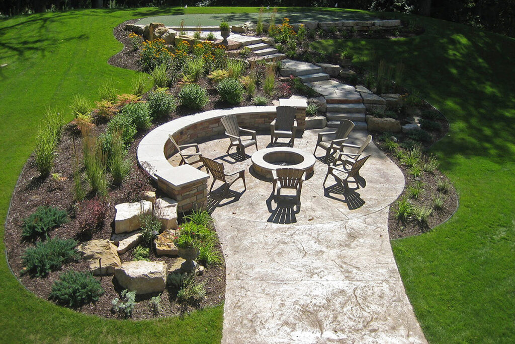 Custom One Landscaping - Softscapes Planting Planning