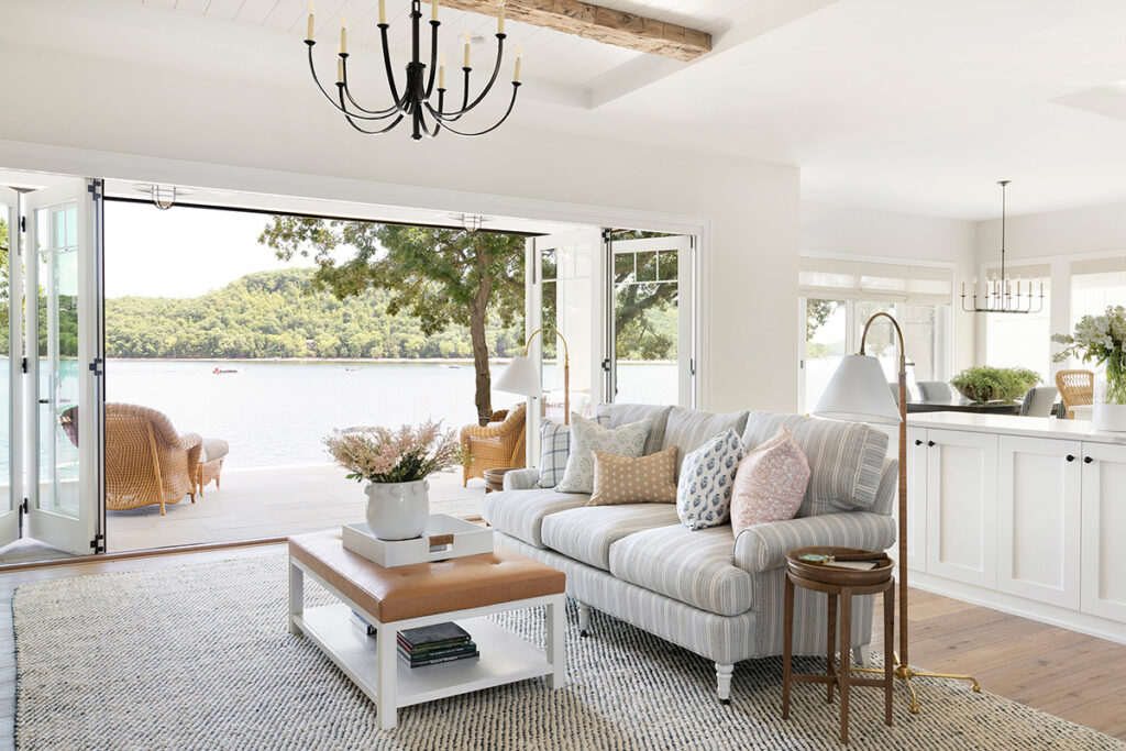 Itasca Lakeland MN - Custom Built Home - Four Season Patio For Multi-Generational Living